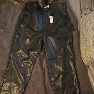 Old Navy Women’s Black Leather Pants